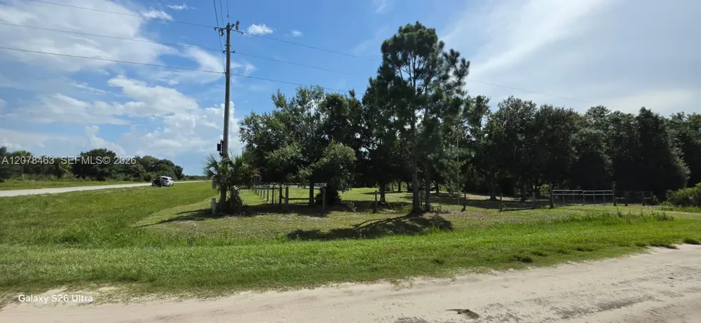 19218 NW 302 st Okeechobee, FL 34972