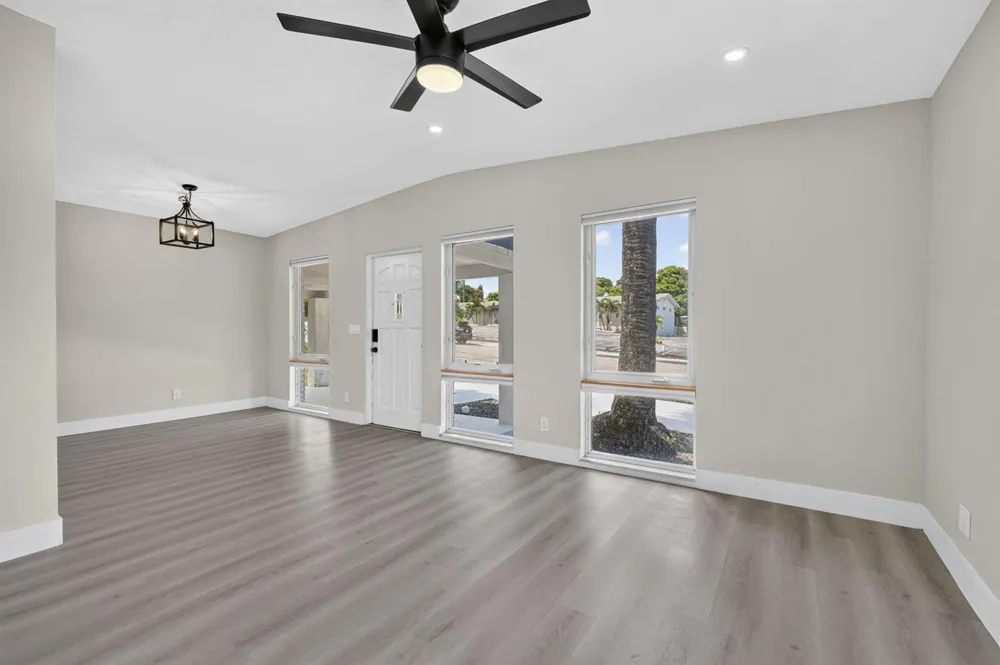 840 Bradley Street West Palm Beach, FL 33405