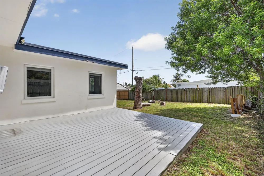 840 Bradley Street West Palm Beach, FL 33405