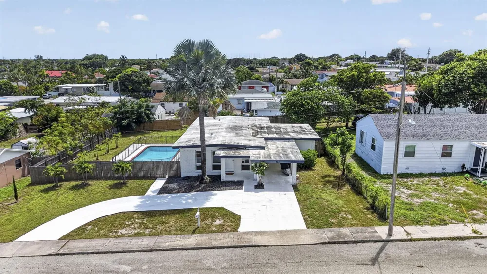 840 Bradley Street West Palm Beach, FL 33405