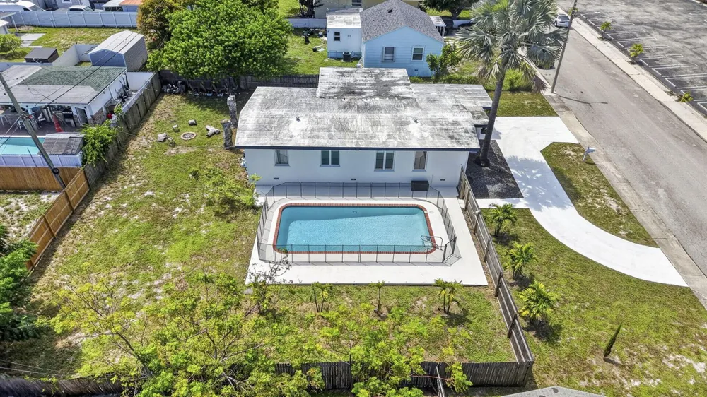 840 Bradley Street West Palm Beach, FL 33405