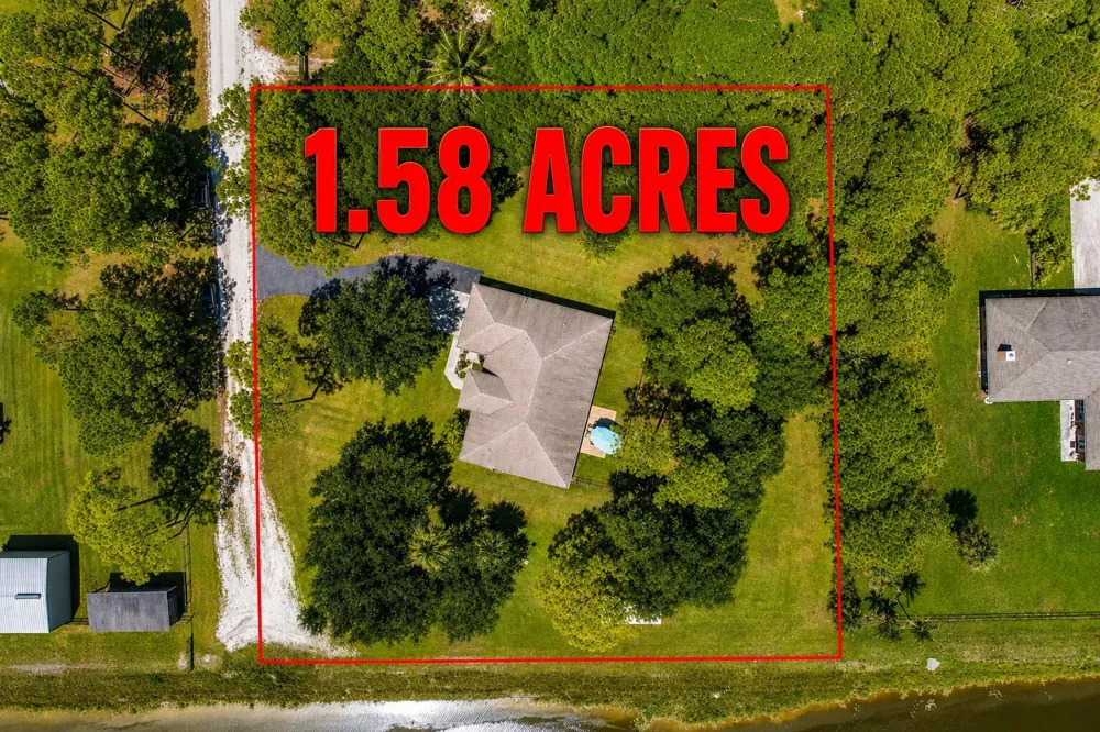 17037 92nd Lane Loxahatchee, FL 33470