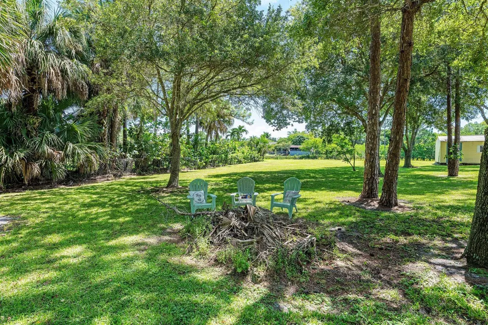17037 92nd Lane Loxahatchee, FL 33470