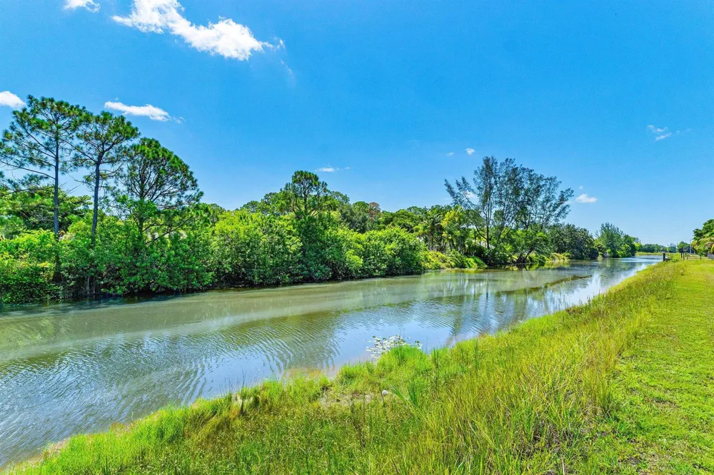 17037 92nd Lane Loxahatchee, FL 33470