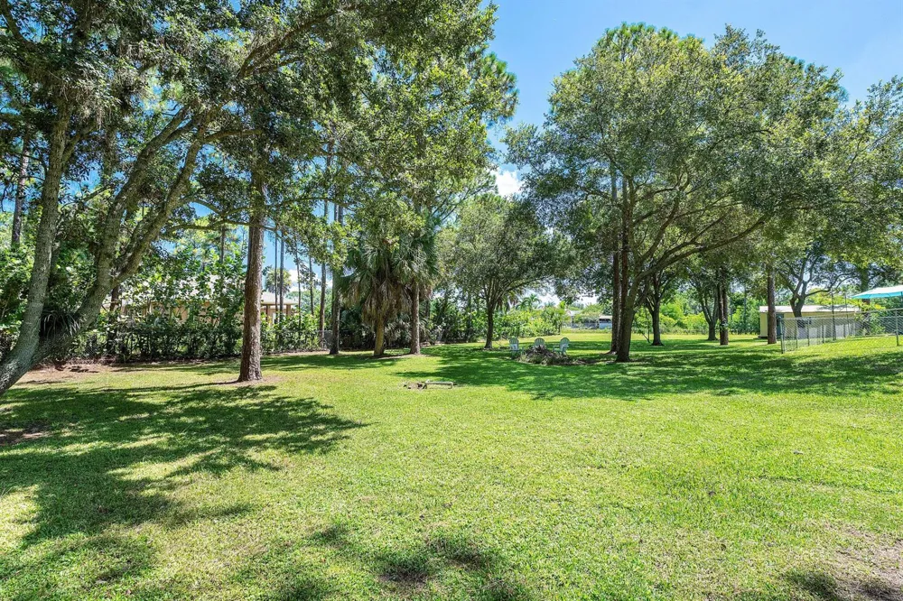 17037 92nd Lane Loxahatchee, FL 33470