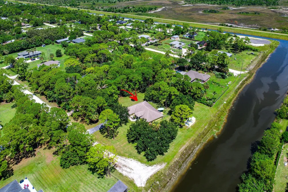 17037 92nd Lane Loxahatchee, FL 33470