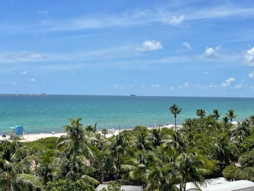 5313 COLLINS AV #710 Miami Beach, FL 33140