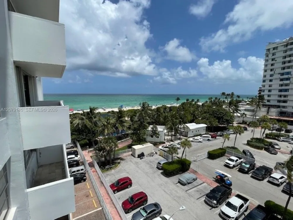 5313 COLLINS AV #710 Miami Beach, FL 33140