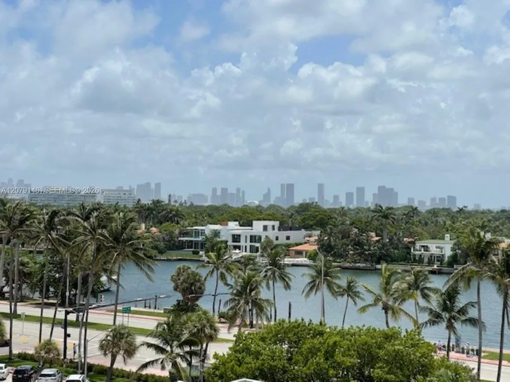 5313 COLLINS AV #710 Miami Beach, FL 33140
