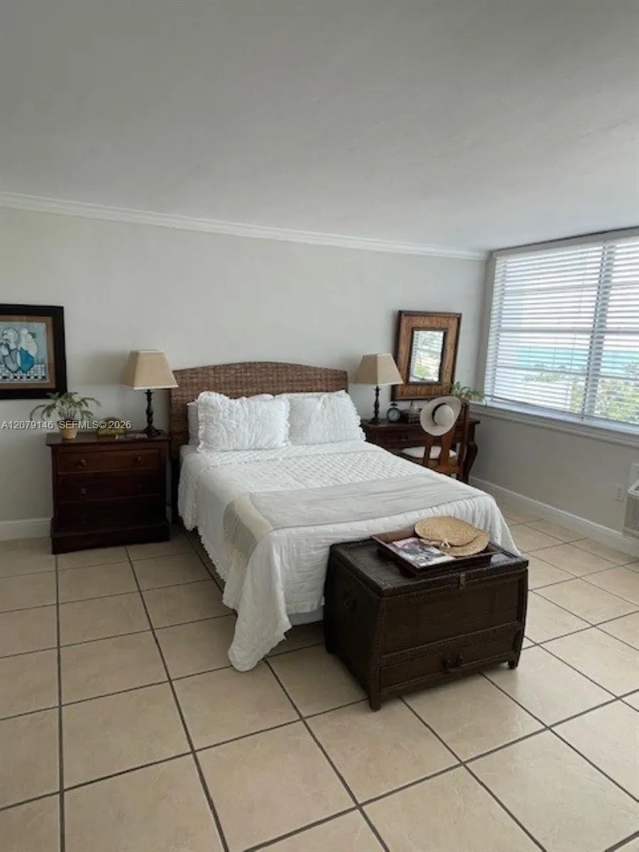 5313 COLLINS AV #710 Miami Beach, FL 33140