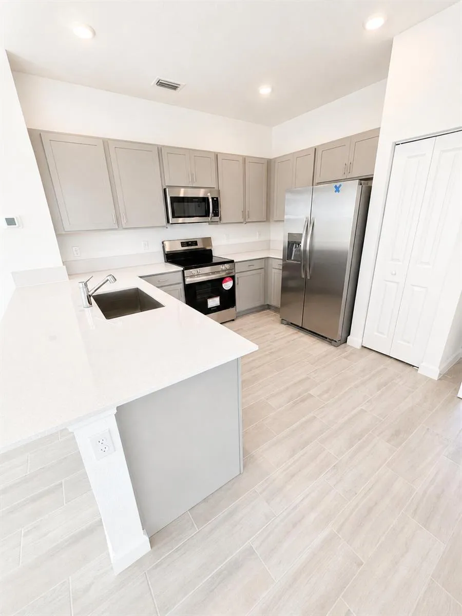 4345 POND LILY LANE Lake Worth, FL 33467