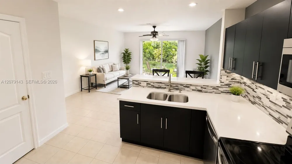 3092 SW 129th Ter #102 Miramar, FL 33027