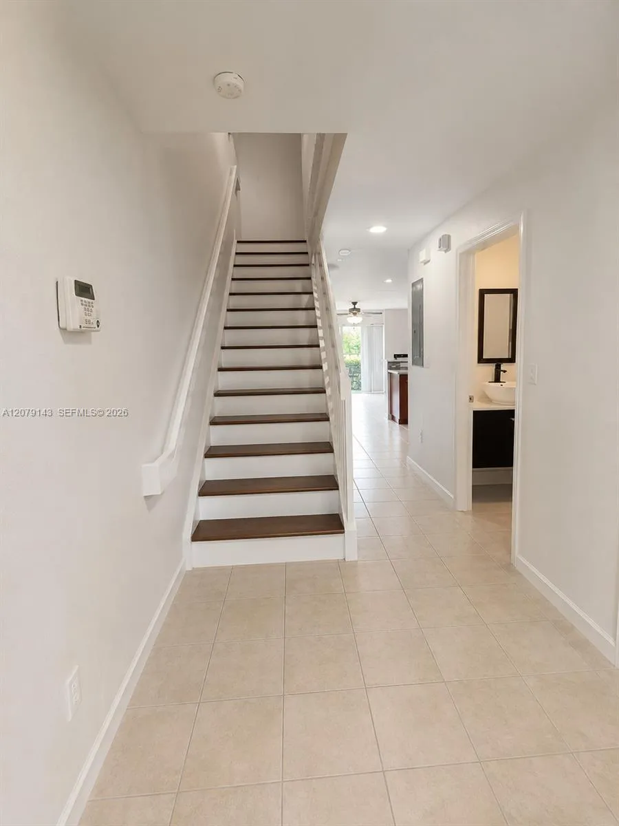 3092 SW 129th Ter #102 Miramar, FL 33027