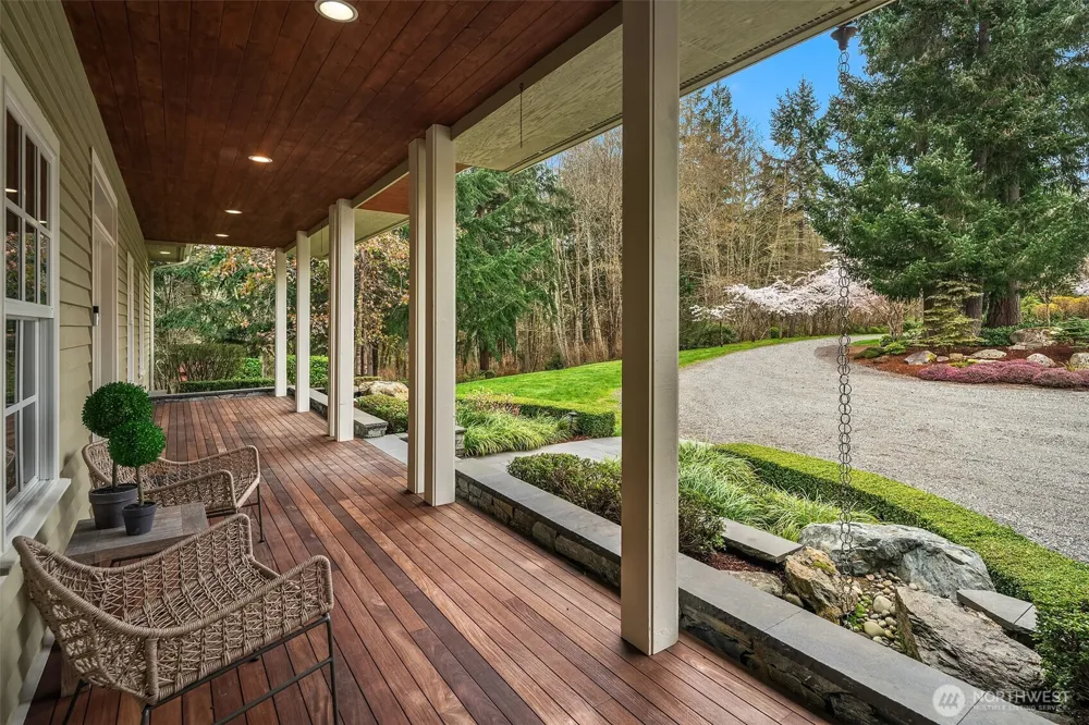 18106 115th Avenue SW Vashon, WA 98070