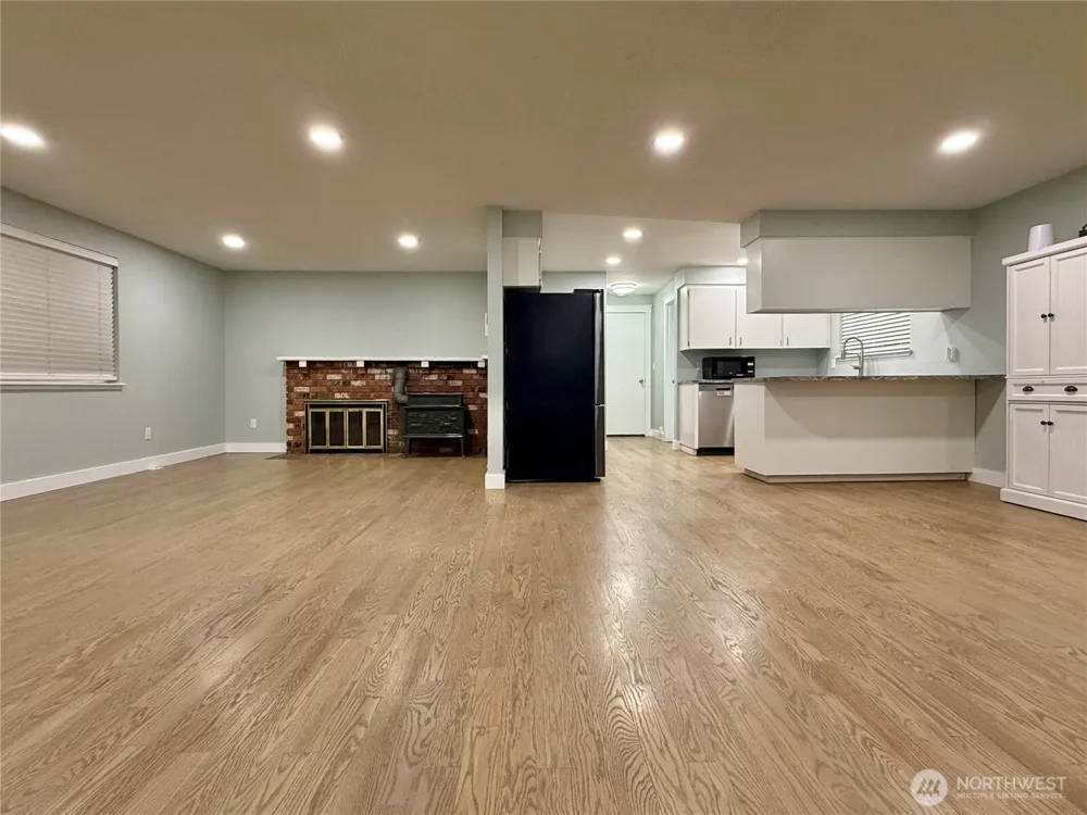 31719 41st Avenue E Eatonville, WA 98328
