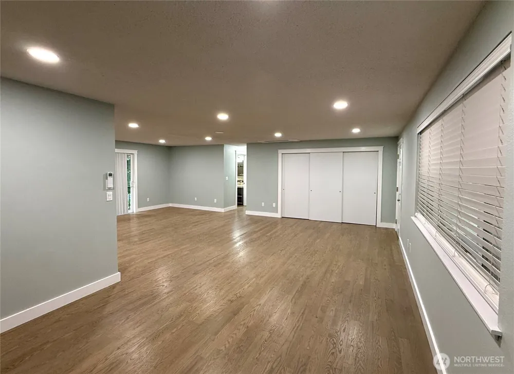31719 41st Avenue E Eatonville, WA 98328