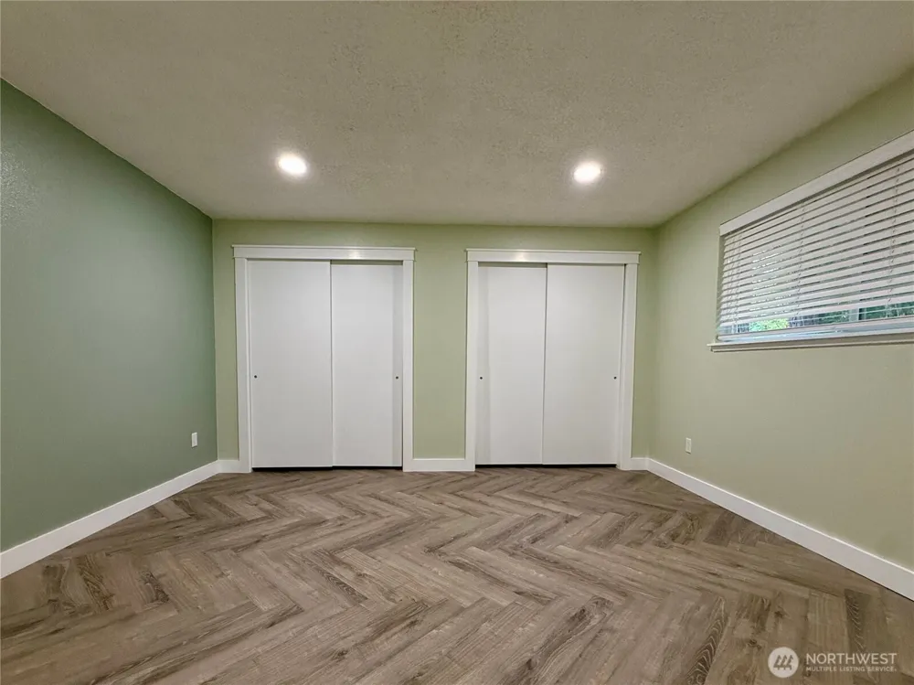 31719 41st Avenue E Eatonville, WA 98328