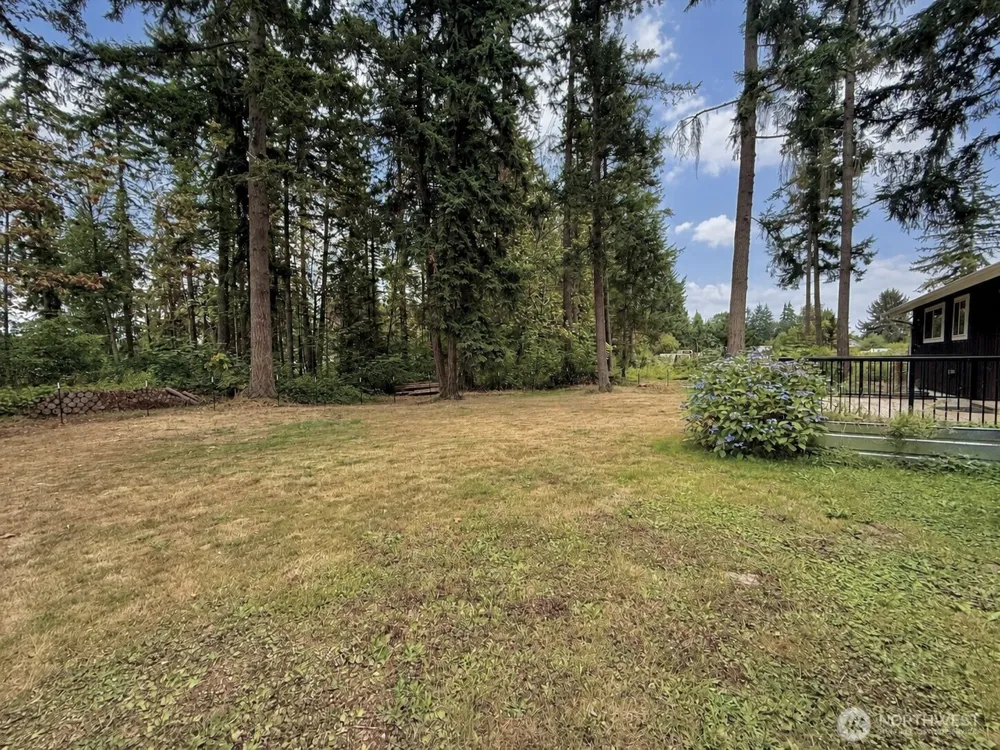 31719 41st Avenue E Eatonville, WA 98328
