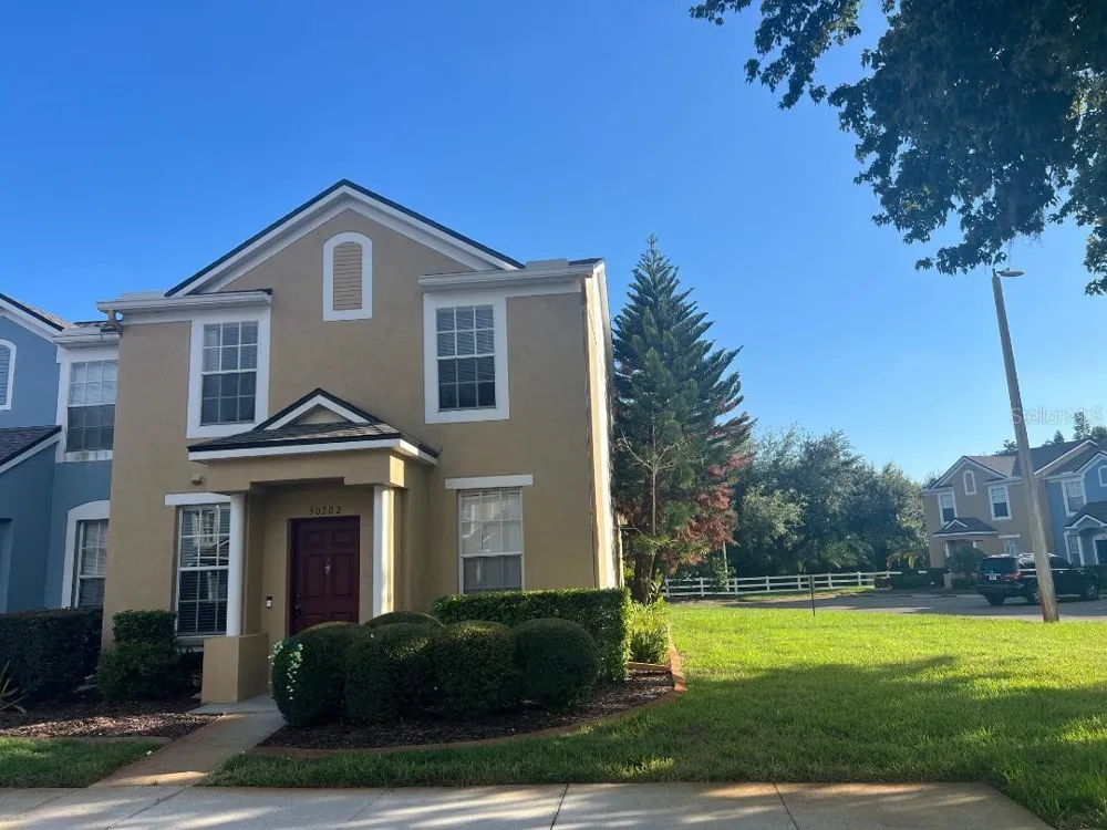 30202 SWINFORD LANE Wesley Chapel, FL 33543