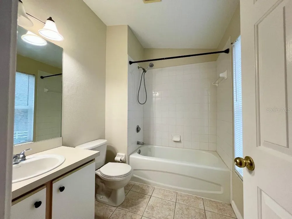 30202 SWINFORD LANE Wesley Chapel, FL 33543