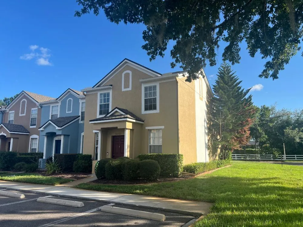 30202 SWINFORD LANE Wesley Chapel, FL 33543