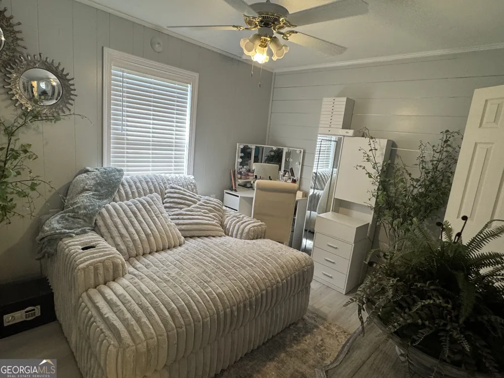 76 Burkett's Ferry RD Hazlehurst, GA 31539