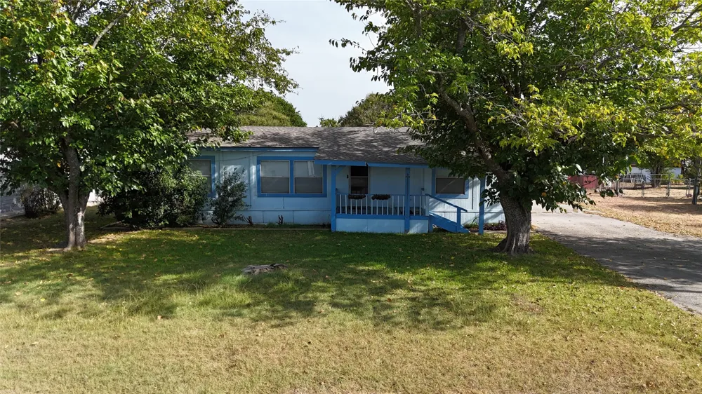 804 Preston Road Red Oak, TX 75154