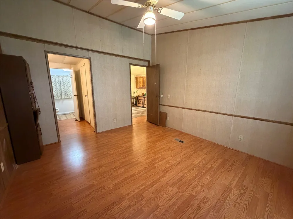 804 Preston Road Red Oak, TX 75154