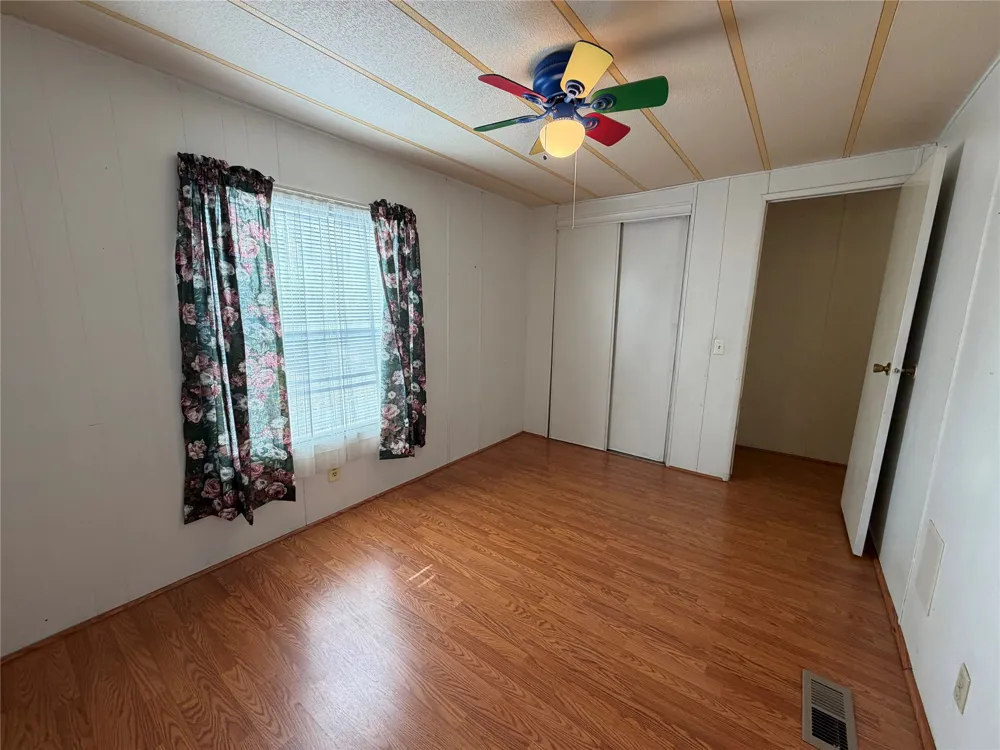 804 Preston Road Red Oak, TX 75154
