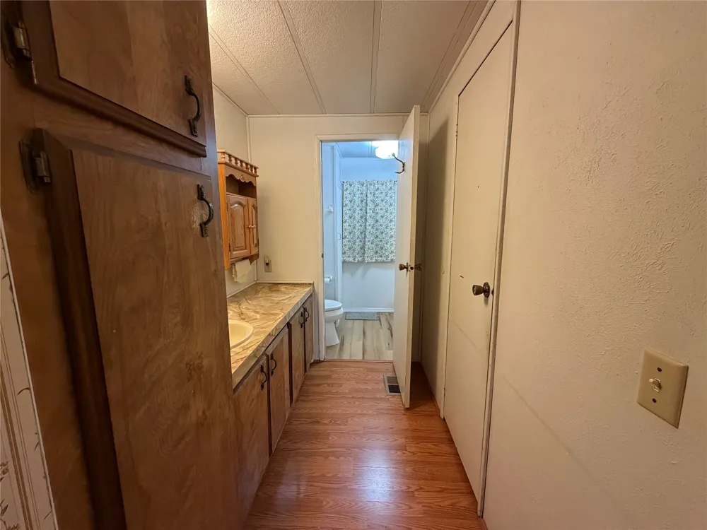 804 Preston Road Red Oak, TX 75154