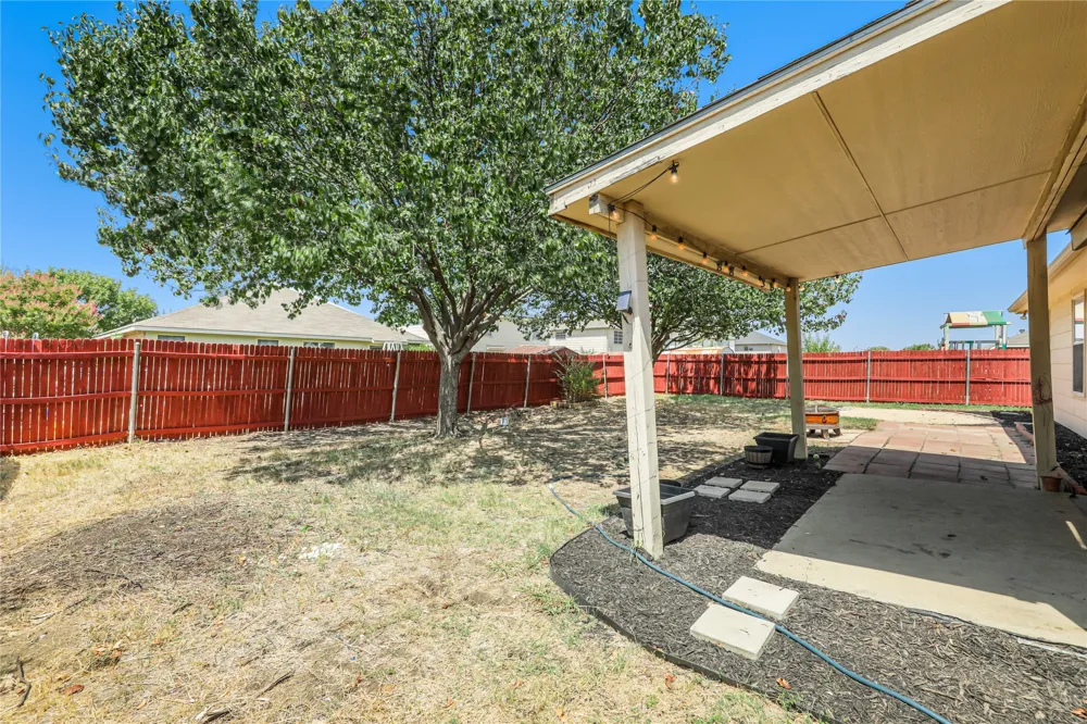 117 Palomino Lane Krum, TX 76249