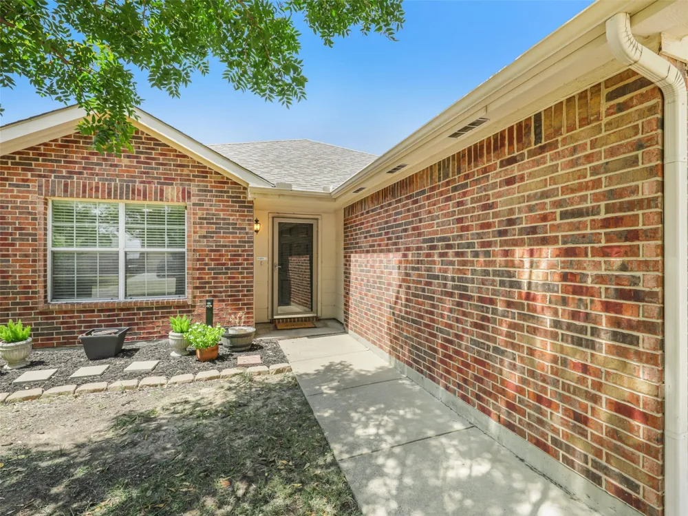 117 Palomino Lane Krum, TX 76249