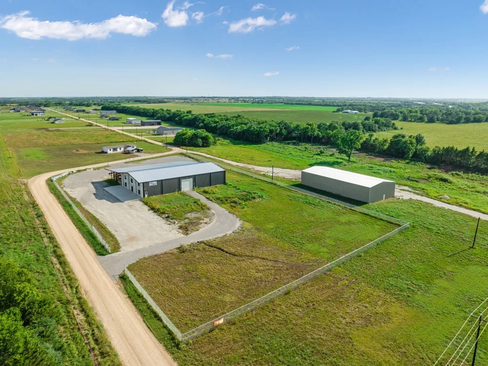 12931 HWY 82 W Brookston, TX 75421