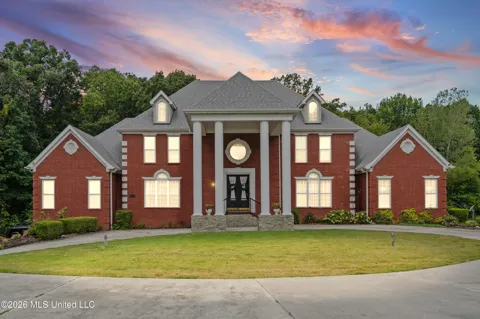 3903 Misty Oaks Lane