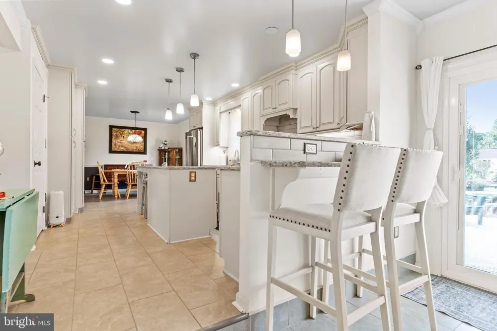 116 GREENBRIAR LANE Dillsburg, PA 17019