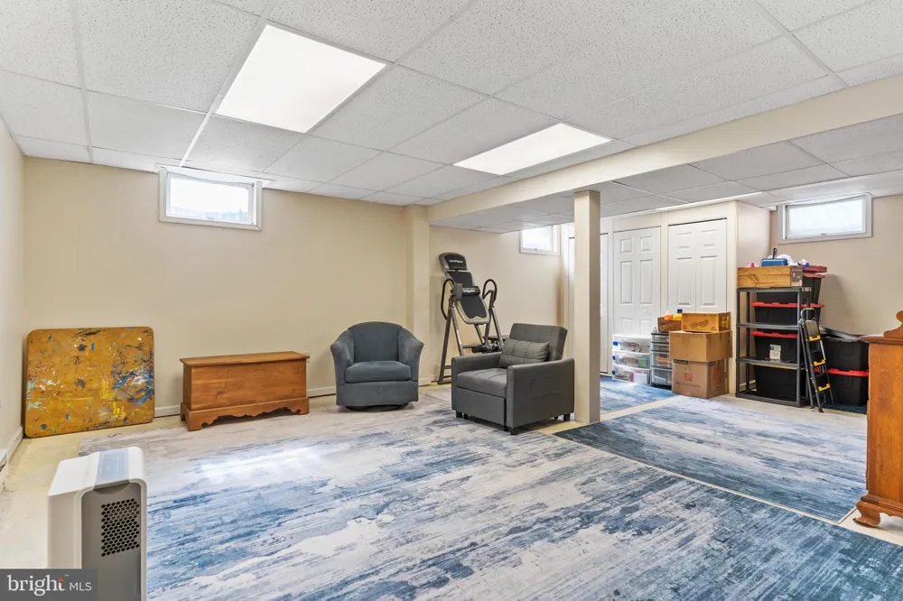 116 GREENBRIAR LANE Dillsburg, PA 17019