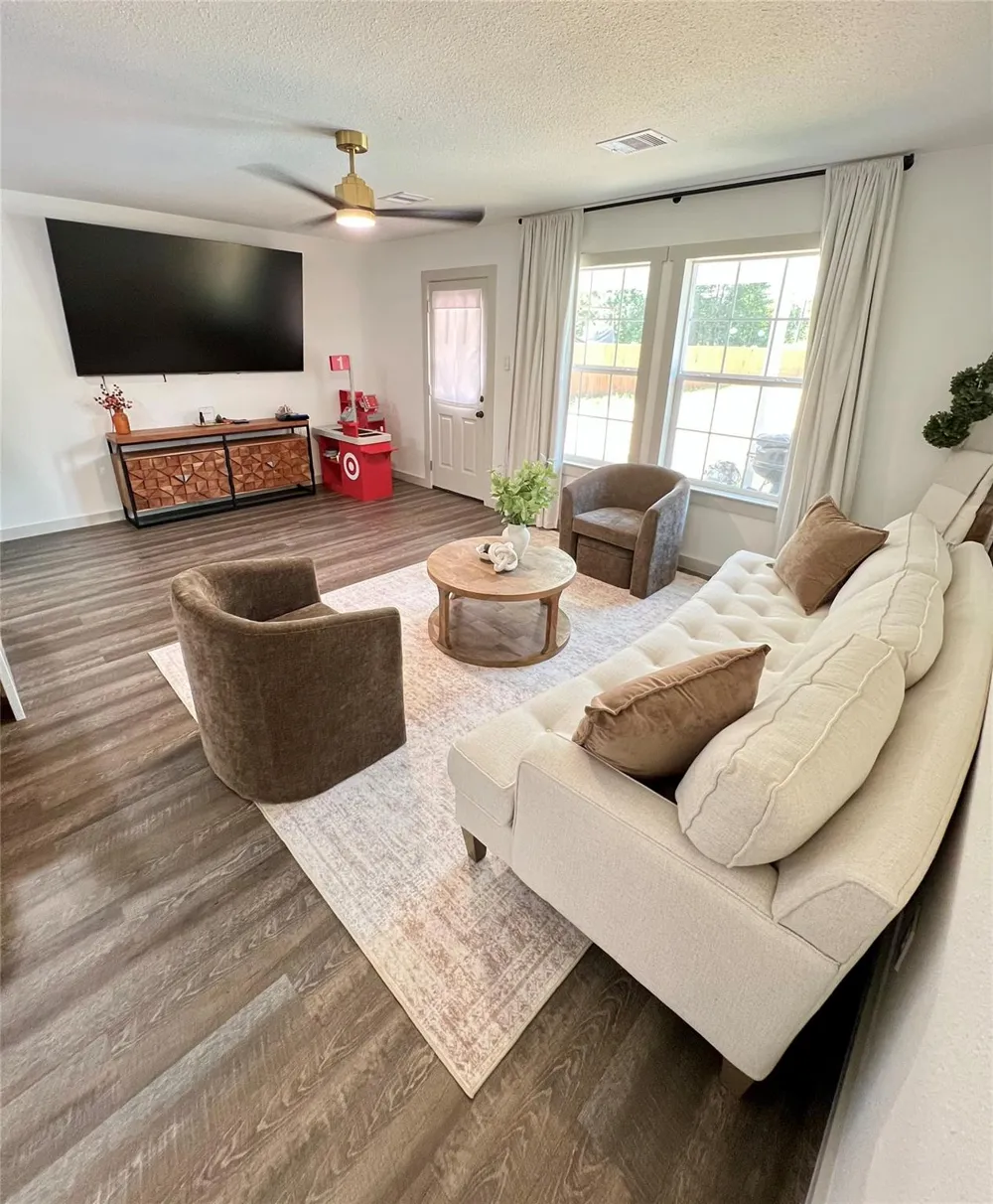 253 Road 5263 Cleveland, TX 77327