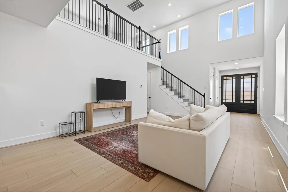 4333 Avron Drive Stafford, TX 77477