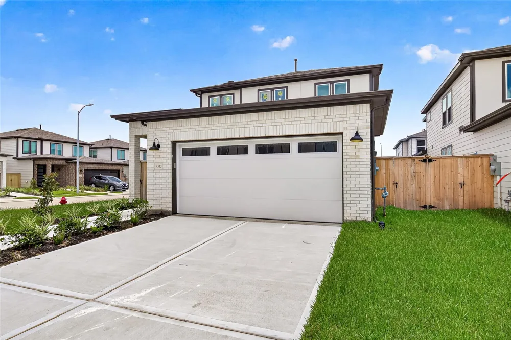4333 Avron Drive Stafford, TX 77477