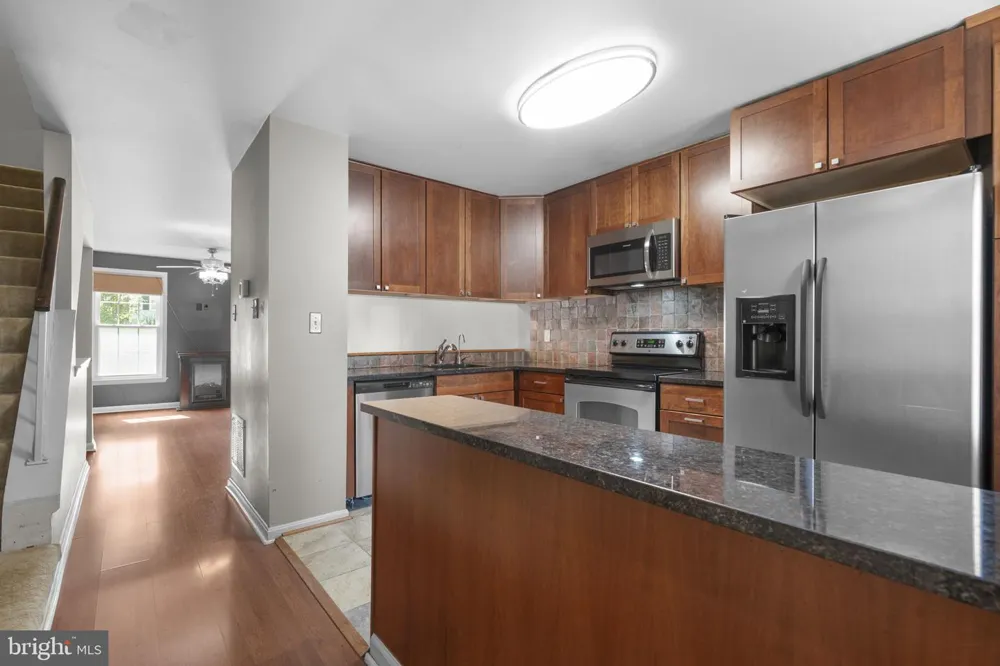 6754 DUCKETTS LANE #33-8 Elkridge, MD 21075