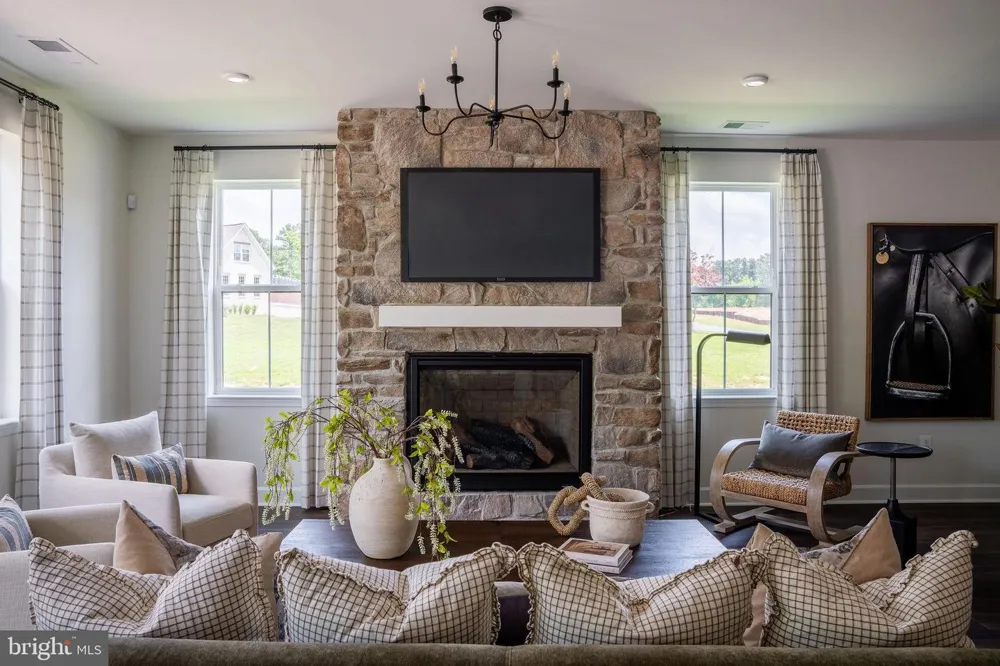 11548 CHAPMAN MILL DRIVE Glen Allen, VA 23060
