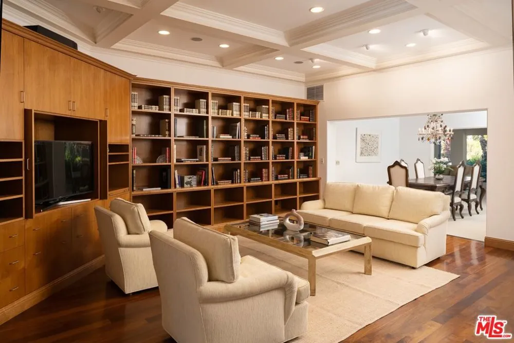 521 Rexford Drive Beverly Hills, CA 90210