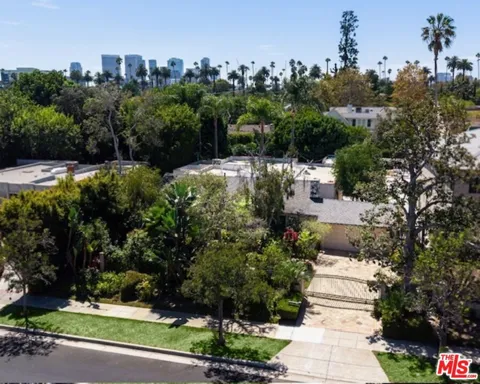 521 Rexford Drive