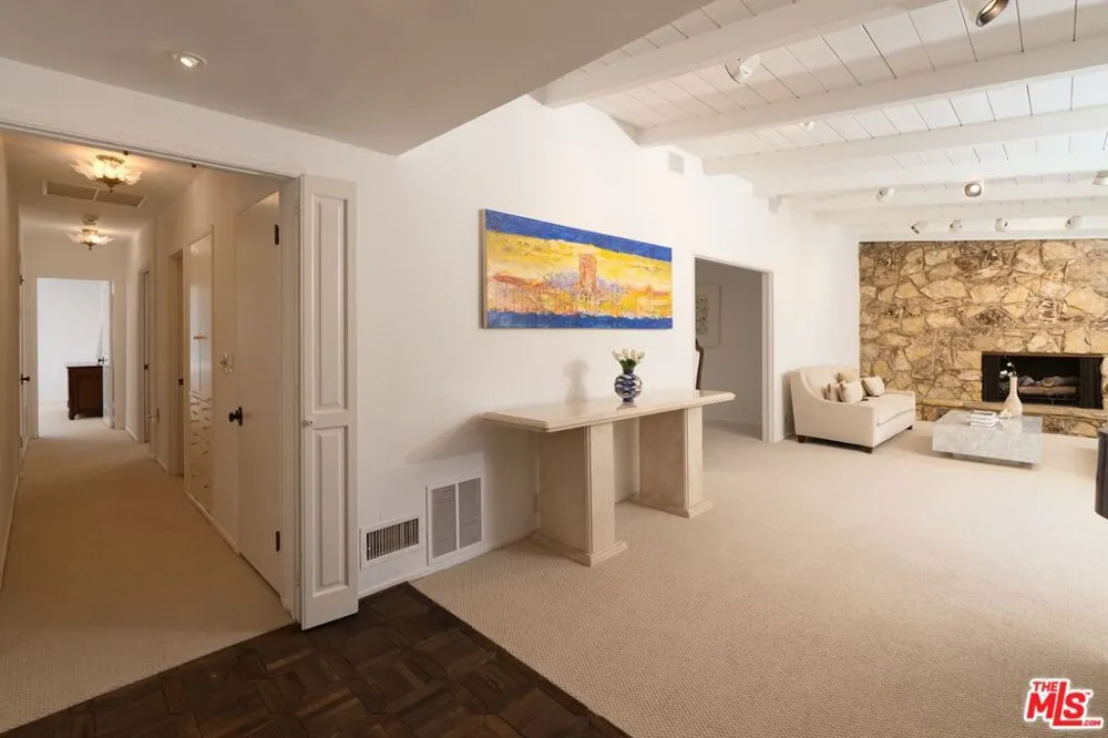 521 Rexford Drive Beverly Hills, CA 90210