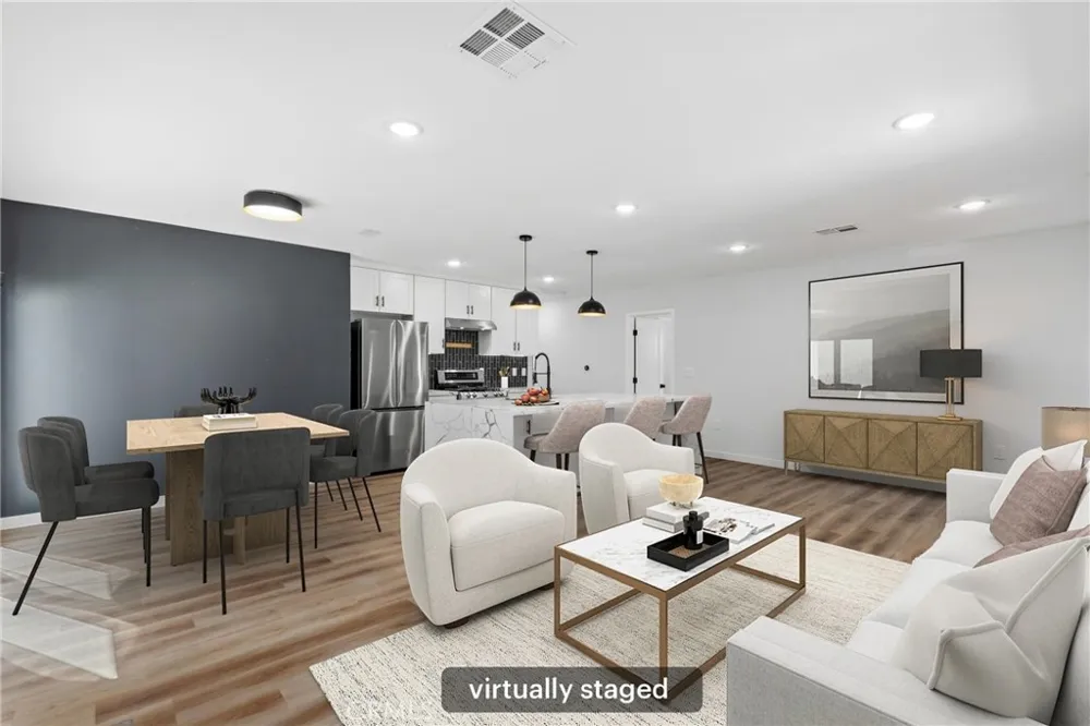 3095 College Avenue Costa Mesa, CA 92626