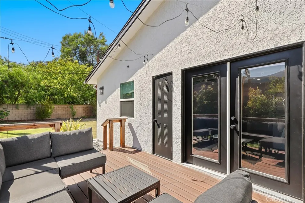 3095 College Avenue Costa Mesa, CA 92626