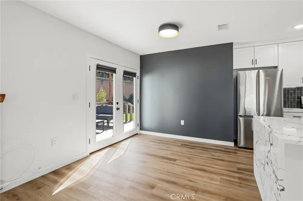3095 College Avenue Costa Mesa, CA 92626