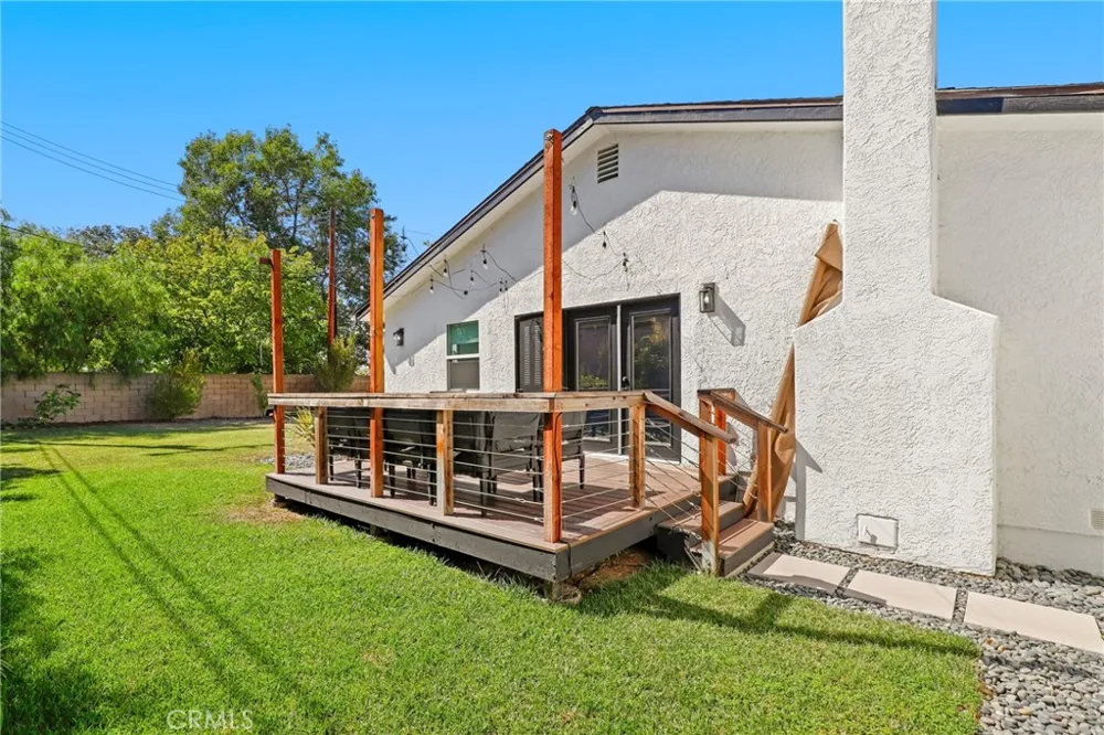 3095 College Avenue Costa Mesa, CA 92626
