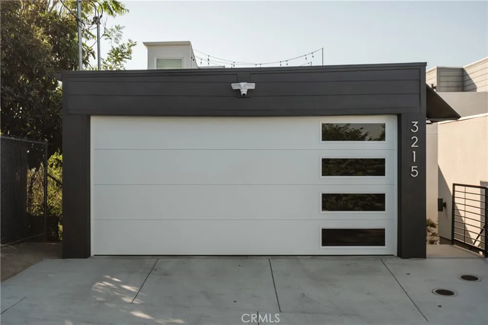 3215 Amethyst St Los Angeles, CA 90032