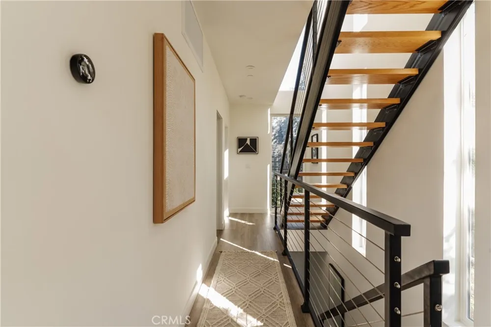 3215 Amethyst St Los Angeles, CA 90032